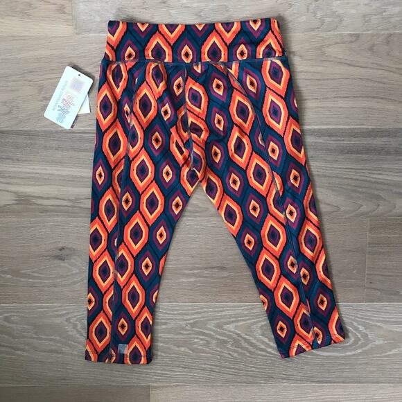 LuLaRoe Jade Capri Yoga Leggings Pants in Ikat Print NEW sz 4/6 Small - Picture 2 of 3
